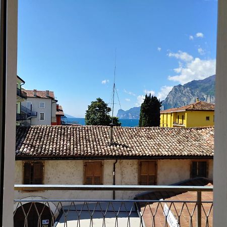 Appartamenti Baia Azzurra 3. 托尔博莱 外观 照片