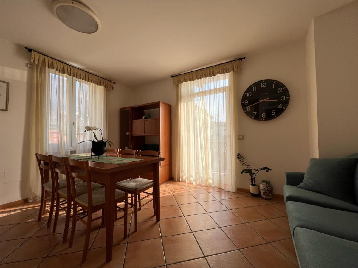 Appartamenti Baia Azzurra 3. 托尔博莱 外观 照片