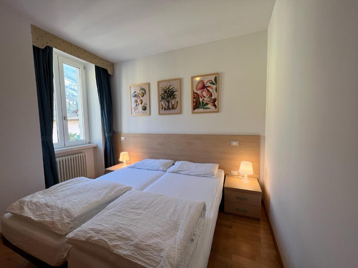 Appartamenti Baia Azzurra 3. 托尔博莱 外观 照片